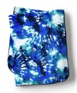 New ๐งจ Kids Printed Fleece Throw Rainbows ๐