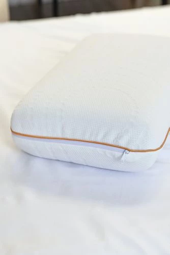 Best deal 🎁 SensorPedic Soothe Frankincense Infused Memory Foam Pillow ⭐ - Image 2