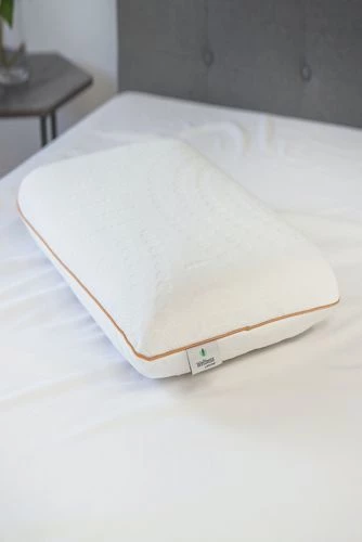 Best deal 🎁 SensorPedic Soothe Frankincense Infused Memory Foam Pillow ⭐ - Image 3
